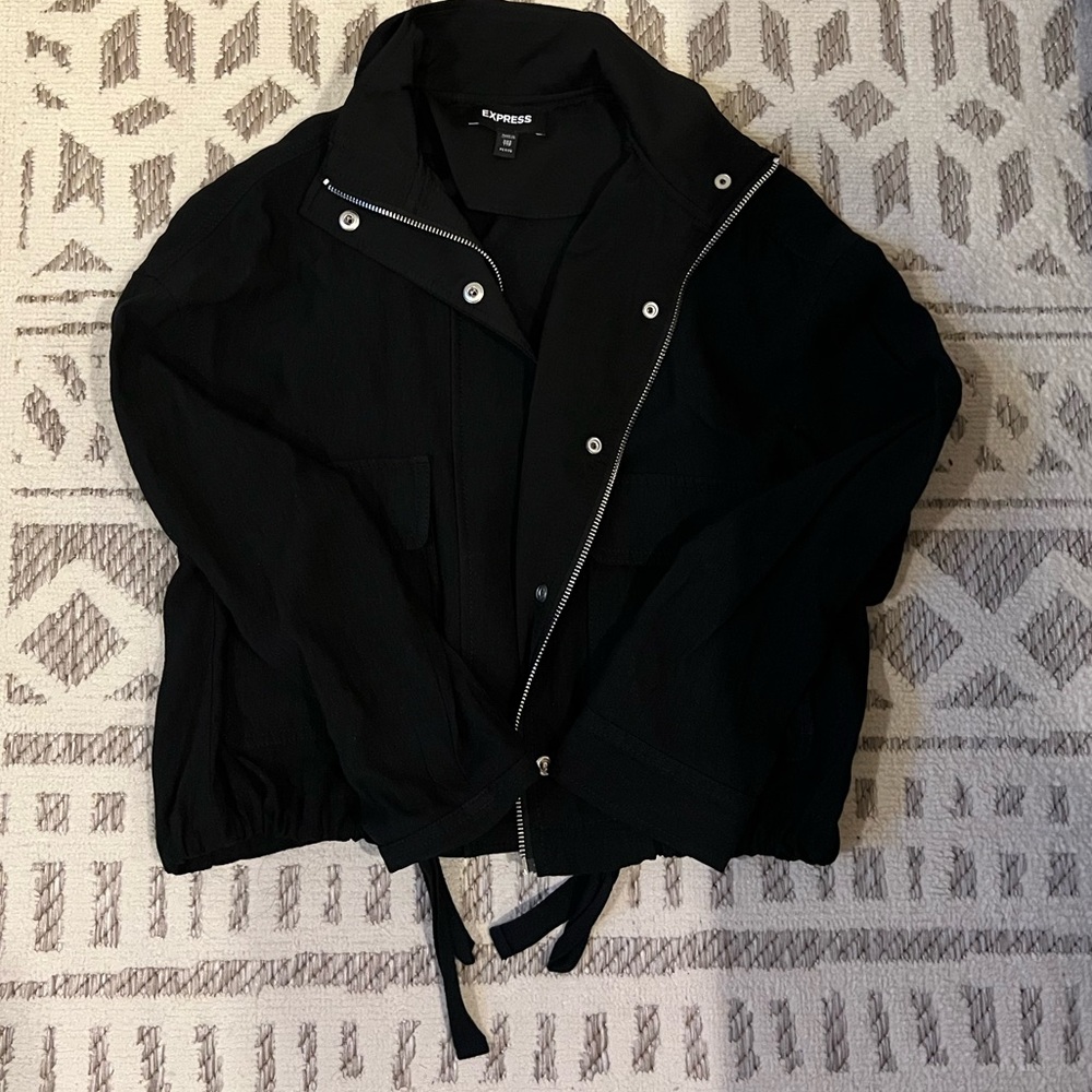 Express Black Light Jacket in Petite XXS